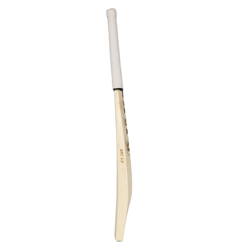 SG Triple Crown Arch 4.0 Cricket Bat